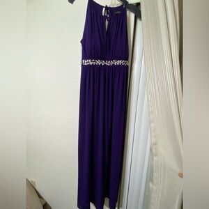 Beautiful purple dress!